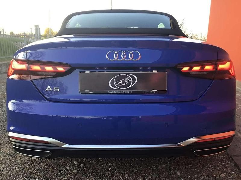 Uusi Audi A5 S-Line 163 HP (119 kW) 2025 Sininen Avoauto
