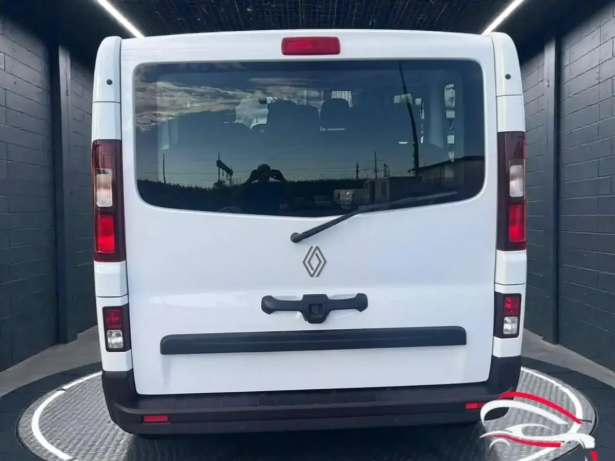 Usata Renault Trafic Equilibre 150 CV (110 kW) 2024 Bianco Monovolume
