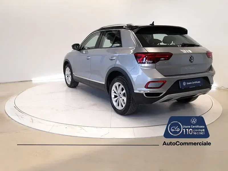 Usata VW T-Roc Style 116 CV (85 kW) 2025 Argento SUV