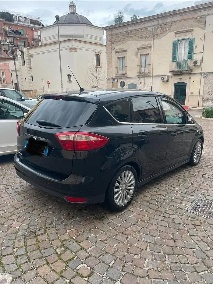 Usata Ford C-MAX 115 CV (84 kW) 2011 Monovolume