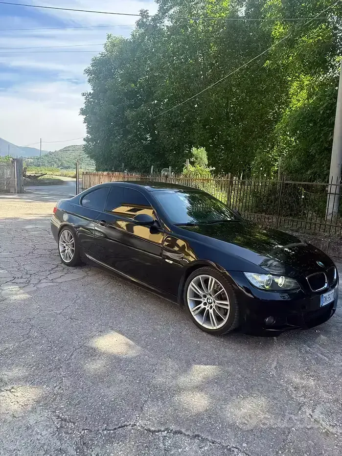Usata BMW 320 Cabriolet M Sport 177 CV (130 kW) 2008 Nero Cabrio