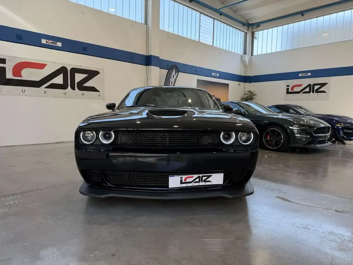 Usata Dodge Challenger 375 CV (275 kW) 2022 Nero Coupé