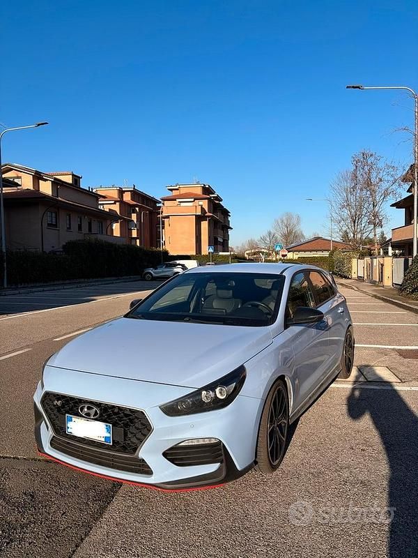 Usata Hyundai i30 N Performance 275 CV (202 kW) 2020 Blu Berlina