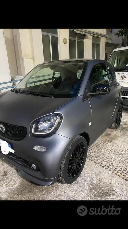 Usata 2017 Smart ForTwo Coupé Brabus Utilitaria | 15.500 € (Molto cara) - Immagine 1/4