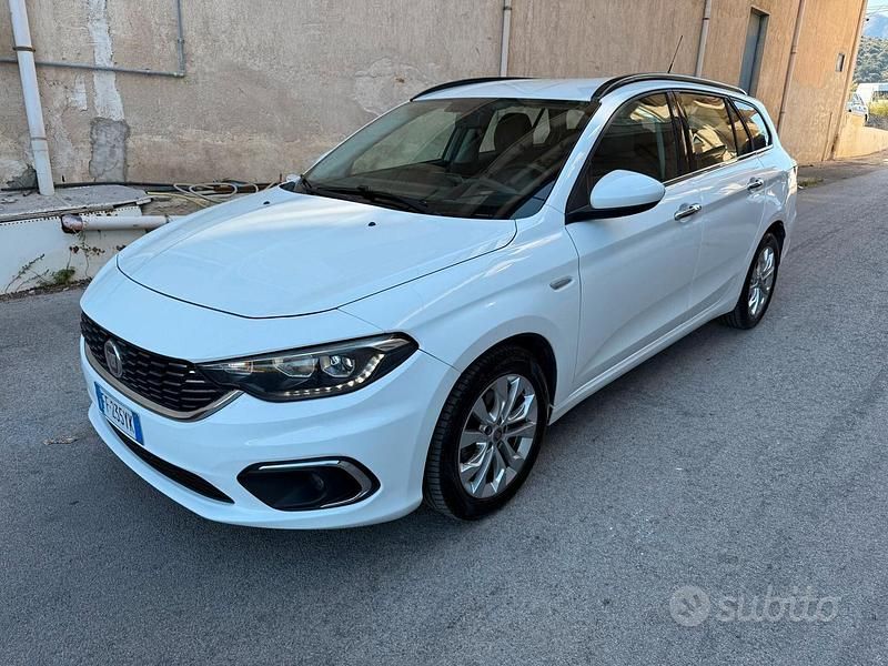 Usata Fiat Tipo 120 CV (88 kW) 2016 Bianco Station wagon