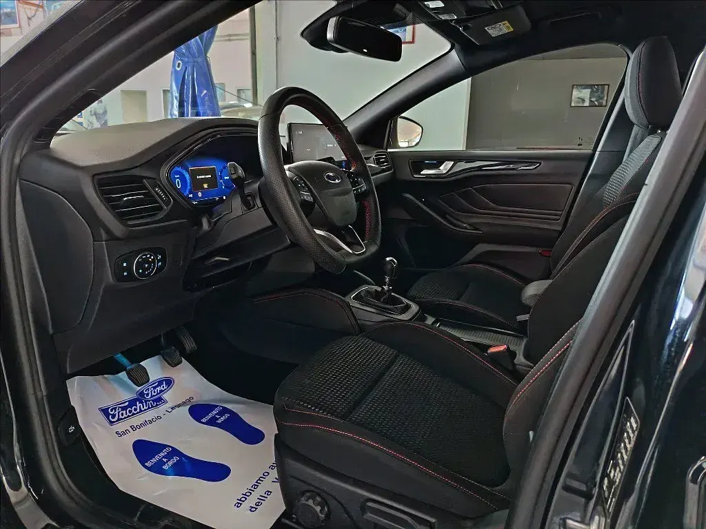 Usata Ford Focus ST-Line X 125 CV (91 kW) 2023 Nero Berlina