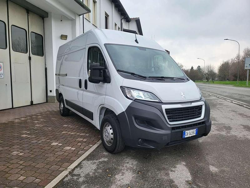 Usata Peugeot Boxer 140 CV (102 kW) 2022 Other Furgone