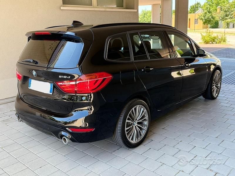 Usata BMW 218 150 CV (110 kW) 2020 Nero Station wagon
