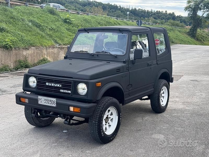 Usata Suzuki Samurai 64 CV (47 kW) 1987 Nero SUV