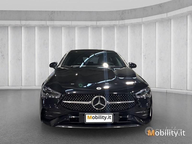 Usata Mercedes CLA200 Shooting Brake Advanced Plus 150 CV (110 kW) 2024 Nero metallizzato Station wagon