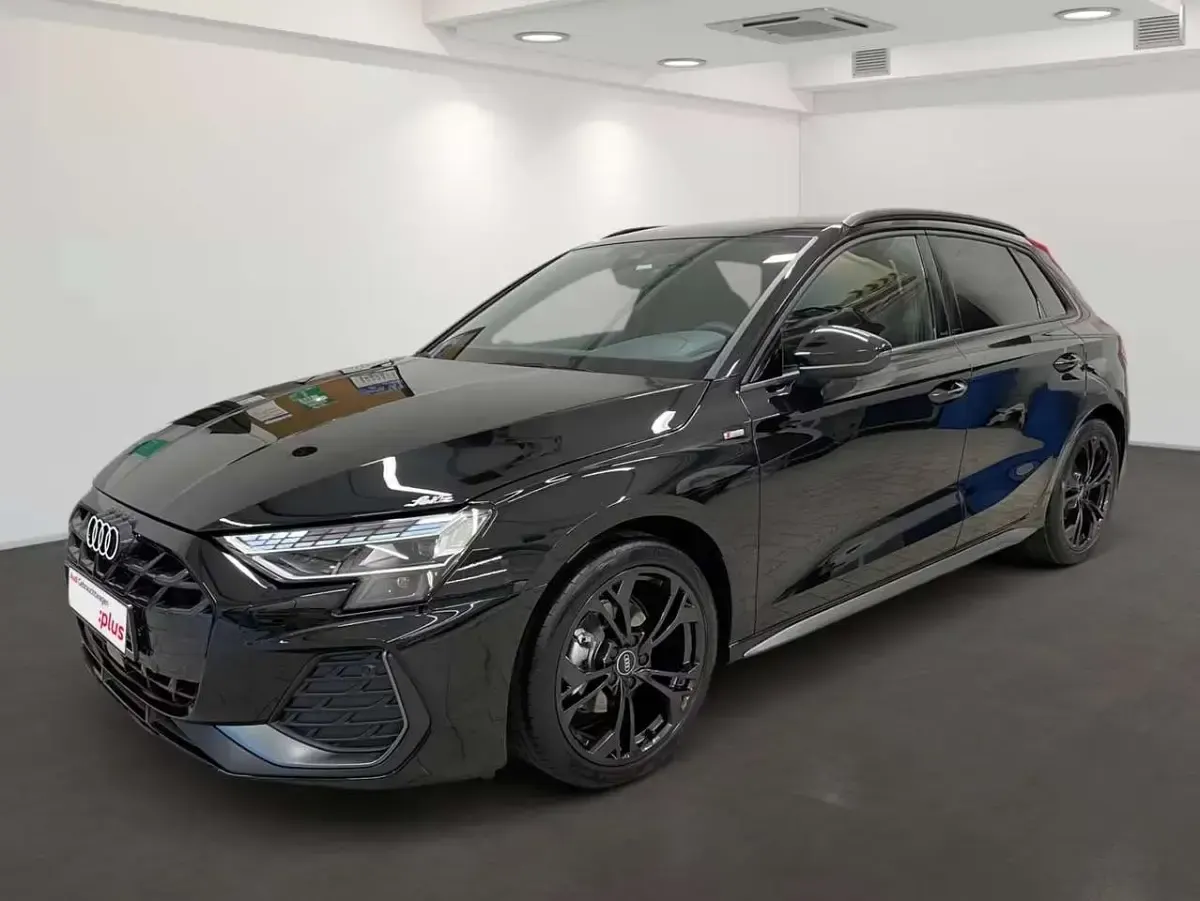 Usata Audi A3 S-Line 150 CV (110 kW) 2025 Nero Berlina
