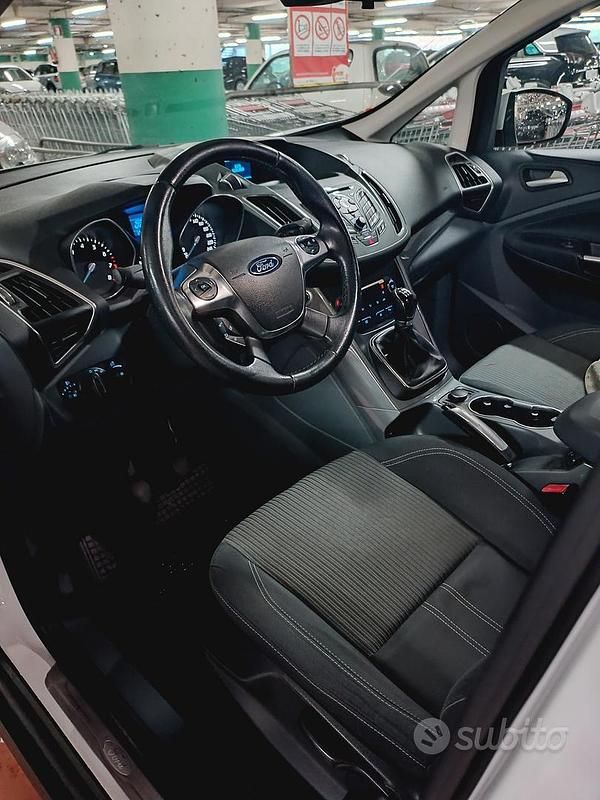 Usata Ford C-MAX 125 CV (91 kW) 2014 Monovolume