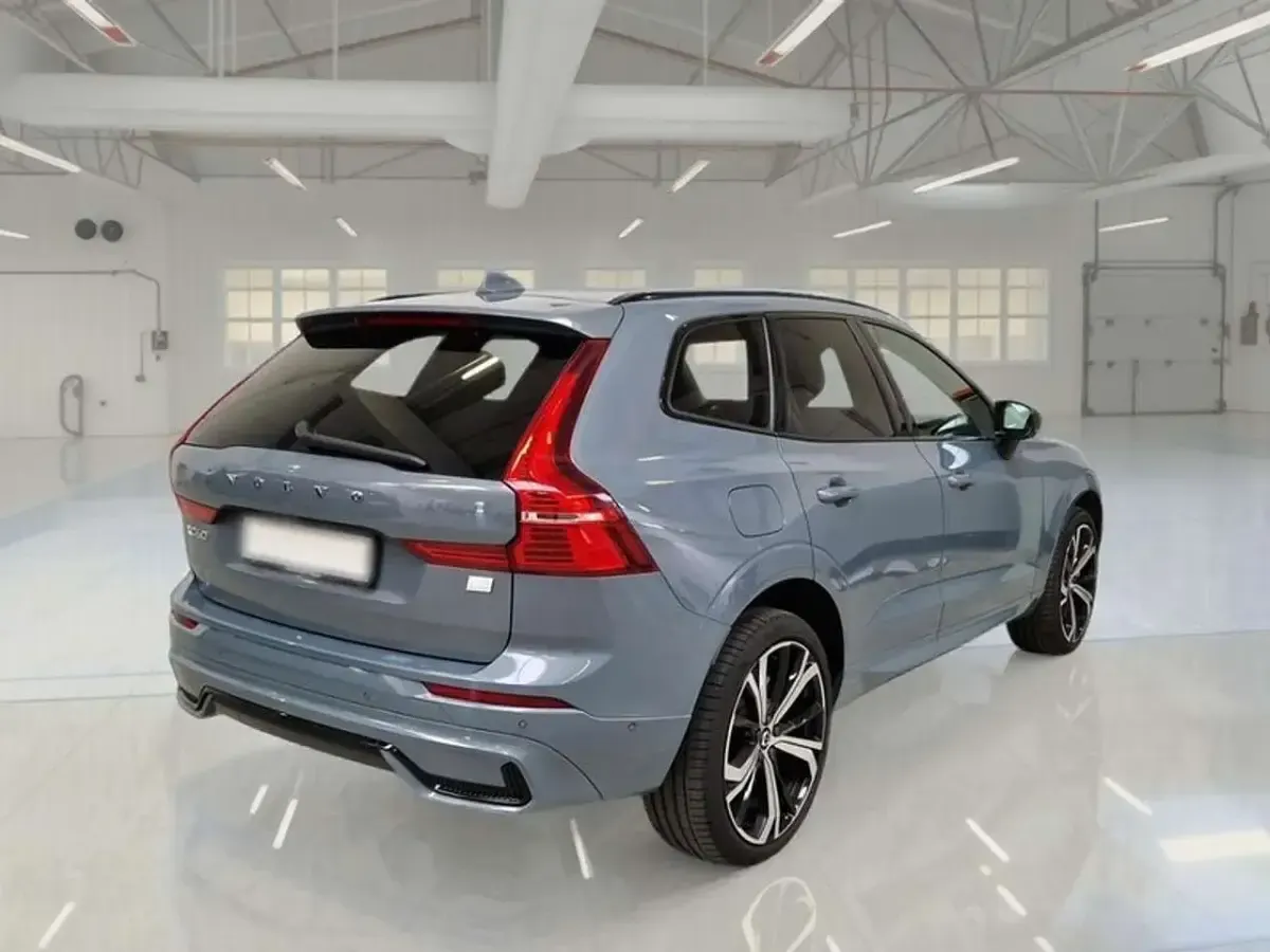 Usata Volvo XC60 Plus 253 CV (186 kW) 2023 Grigio SUV