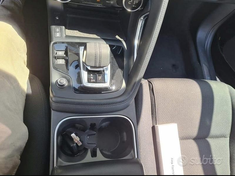 Usata Jaguar E-Pace 163 CV (119 kW) 2021 Nero SUV