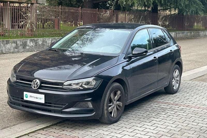 Usata VW Polo Comfortline 75 CV (55 kW) 2018 Grigio Utilitaria