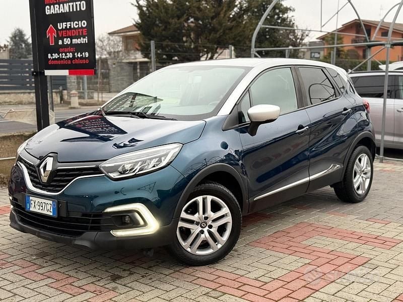 Usata Renault Captur 131 CV (96 kW) 2019 Verde SUV