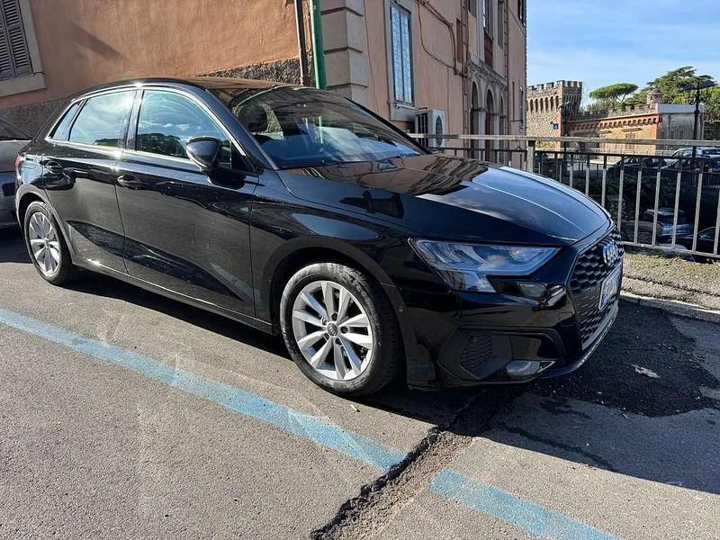 Usata 2020 Audi A3 Sportback e-tron Business Due volumi | 22.600 € (Buon prezzo) - Immagine 1/4