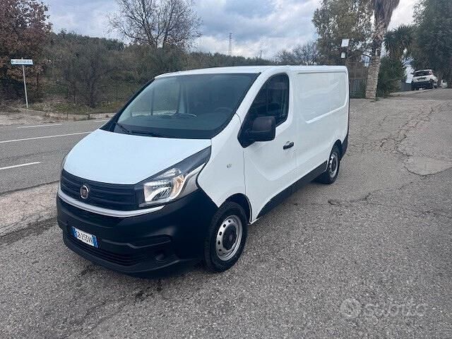 Usata Fiat Talento 95 CV (69 kW) 2020 Bianco Monovolume