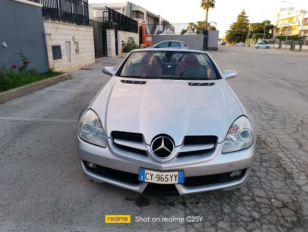 Usata Mercedes SLK200 163 CV (119 kW) 2006 Cabrio