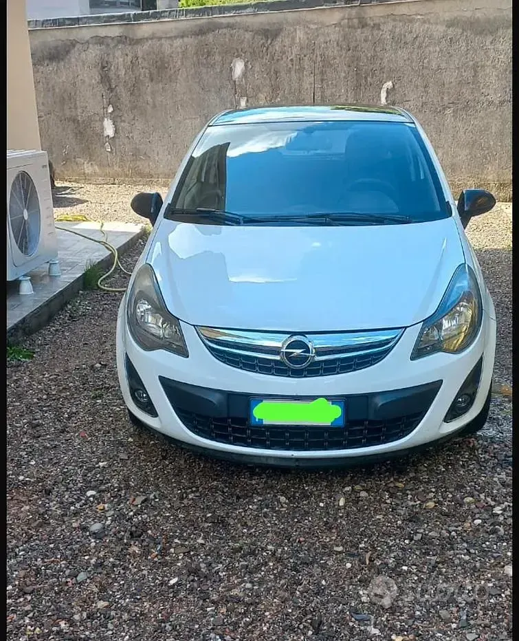 Usata Opel Corsa 2015 Bianco Utilitaria