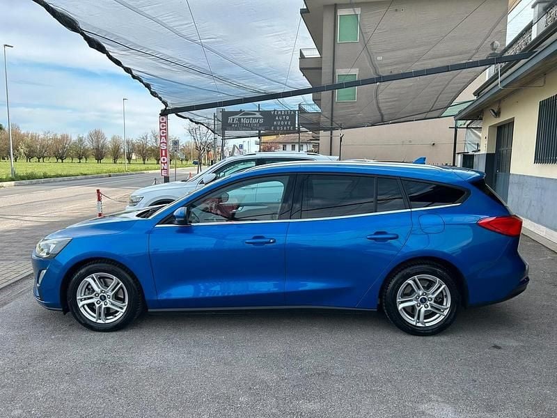 Usata Ford Focus Business Edition 120 CV (88 kW) 2020 Blu Station wagon
