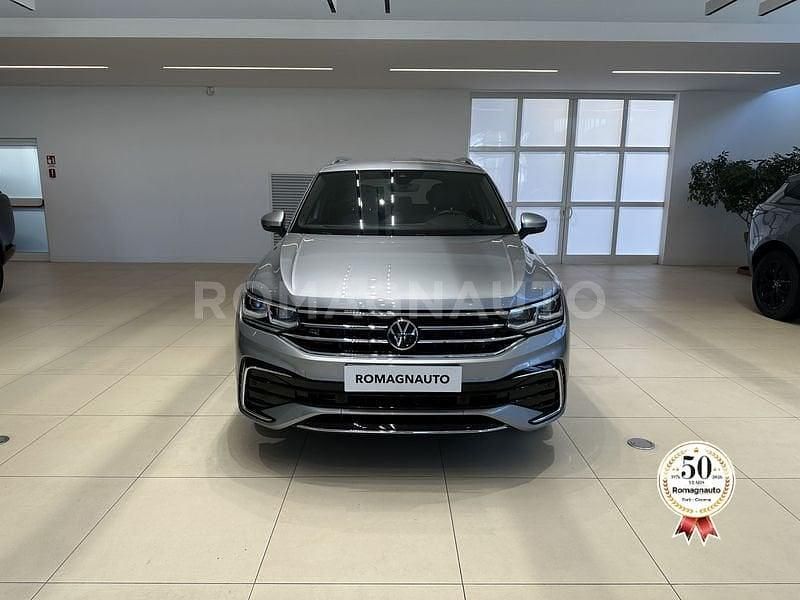 Usata VW Tiguan Allspace R-line 150 CV (110 kW) 2023 Grigio SUV