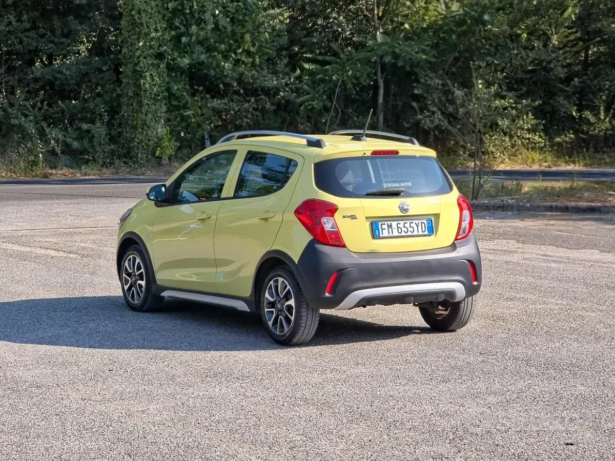 Usata Opel Karl Rocks 75 CV (55 kW) 2018 Giallo Utilitaria