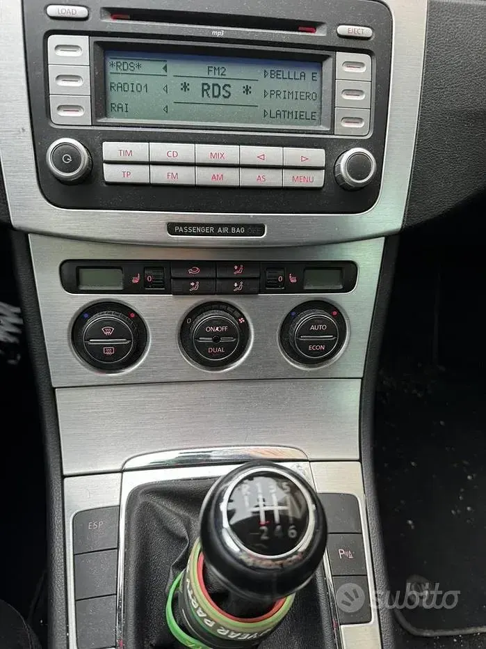 Usata VW Passat 140 CV (102 kW) 2007 Nero Station wagon