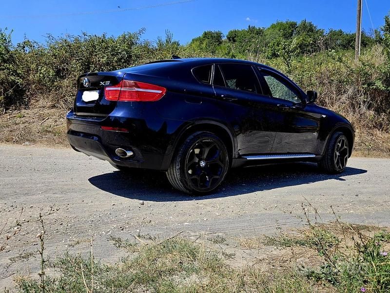 Usata BMW X6 244 CV (179 kW) 2011 Blu SUV