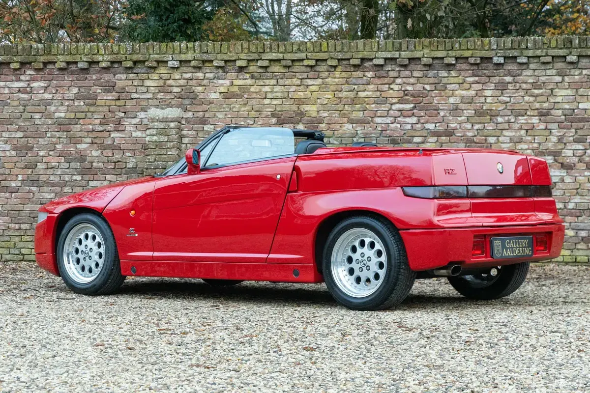 Usata Alfa Romeo SZ/RZ 210 CV (154 kW) 1995 Rosso Cabrio