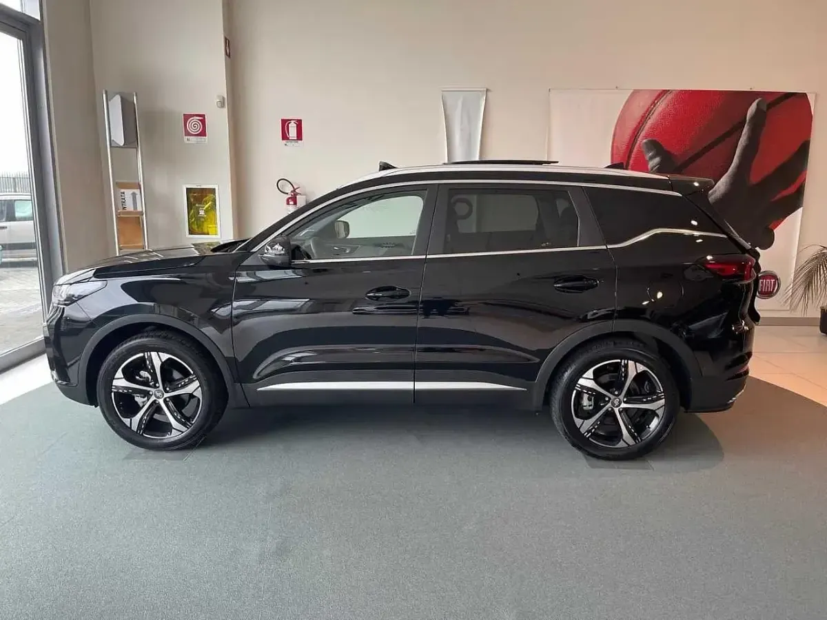 Nuova DR DR 6.0 155 CV (114 kW) 2025 Nero SUV