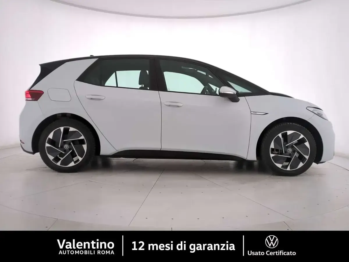 Usata VW ID.3 Pro Performance 150 kW (204 CV) 2023 Bianco Utilitaria
