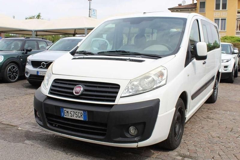 Bianco Usata 2012 Fiat Scudo Comfort Furgone | 9900 € (Molto cara) - Immagine 1/4