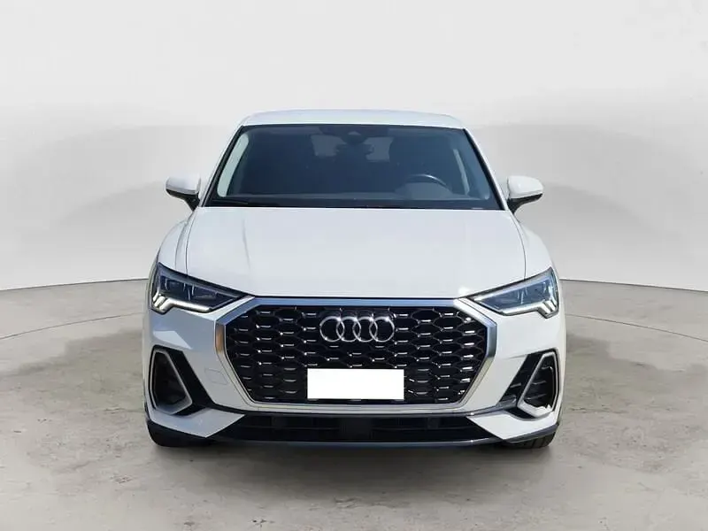 Usata Audi Q3 Sportback S-Line 150 CV (110 kW) 2022 Bianco SUV