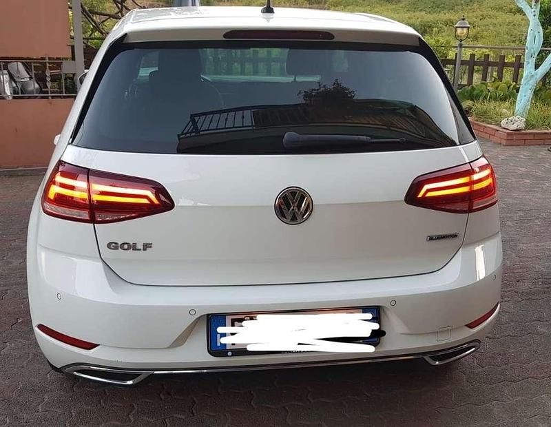 Usata VW Golf VII Executive 131 CV (96 kW) 2019 Bianco Berlina