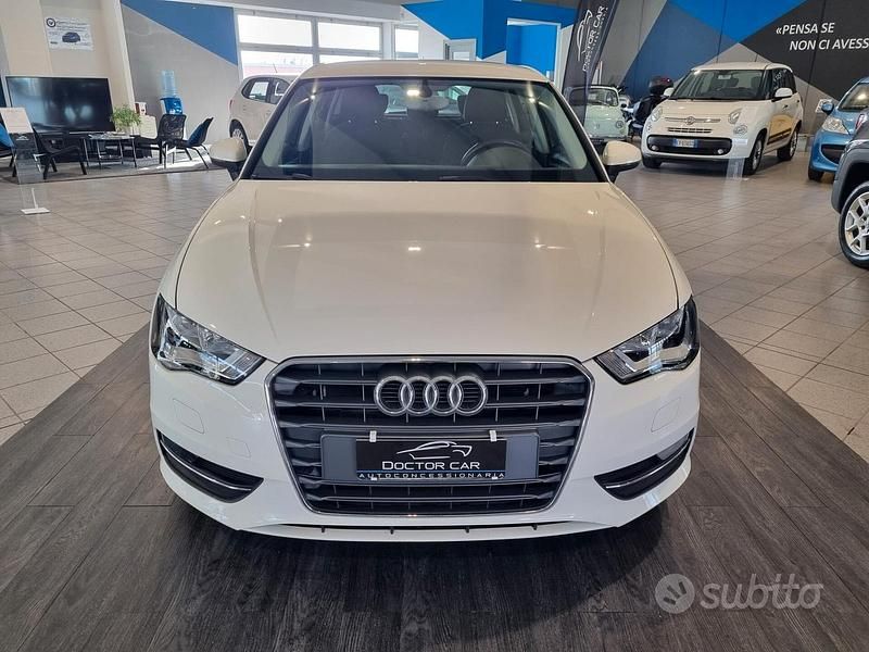 Usata Audi A3 Ambiente 110 CV (80 kW) 2014 Bianco Berlina