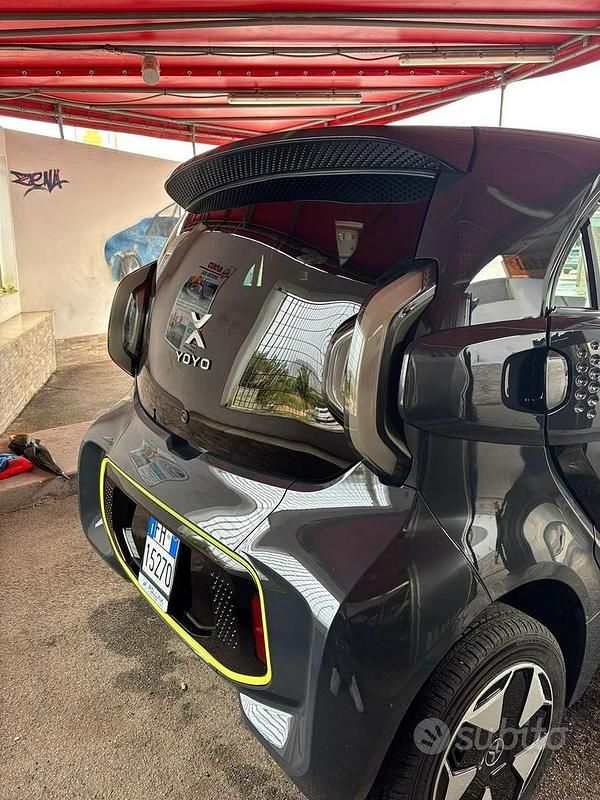 Usata XEV Yoyo 7 kW (10 CV) 2024 Nero Utilitaria