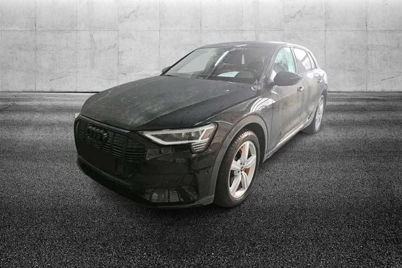 Usata Audi e-tron 158 kW (215 CV) 2023 Nero SUV