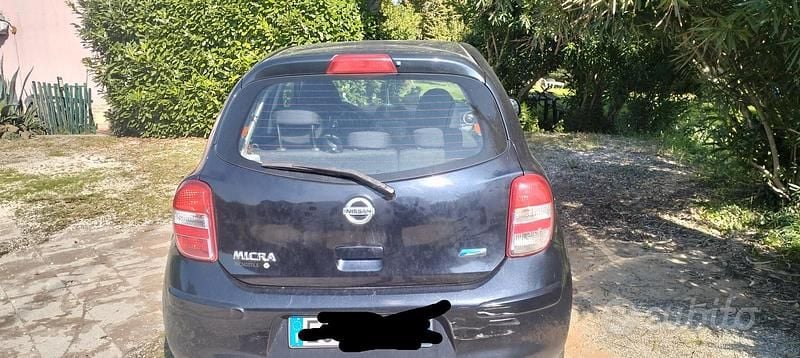 Usata Nissan Micra 80 CV (58 kW) 2013 Nero Utilitaria