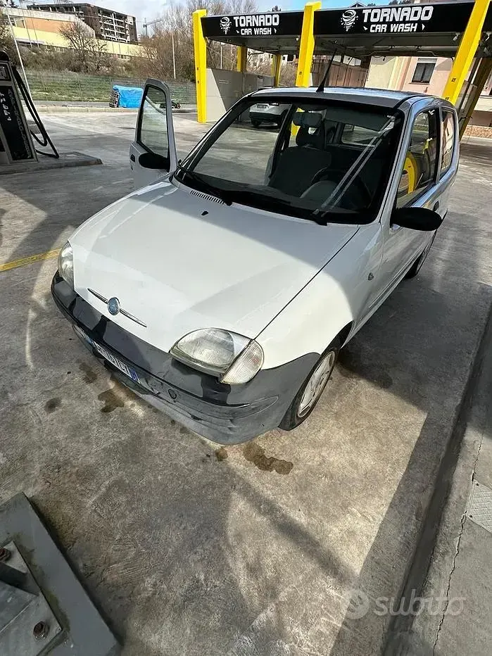Usata Fiat 600 54 CV (39 kW) 2007 Utilitaria