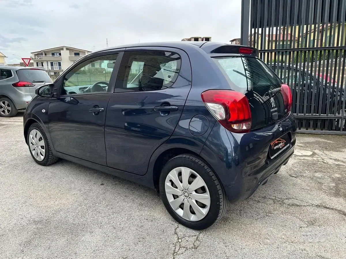 Usata Peugeot 108 Active 82 CV (60 kW) 2016 Bluazzurro Utilitaria