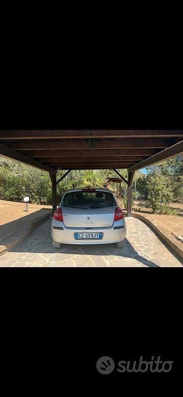 Usata Renault Clio II 2006 Utilitaria