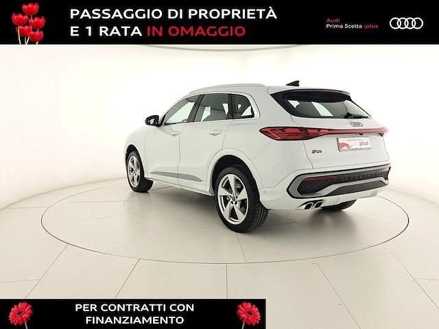 Nuova Audi Q5 S-Line 204 CV (150 kW) 2025 Bianco ghiaccio metallizzato SUV