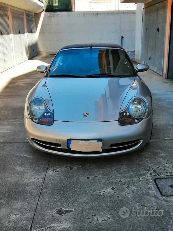 Usata Porsche 911 300 CV (220 kW) 1998 Grigio