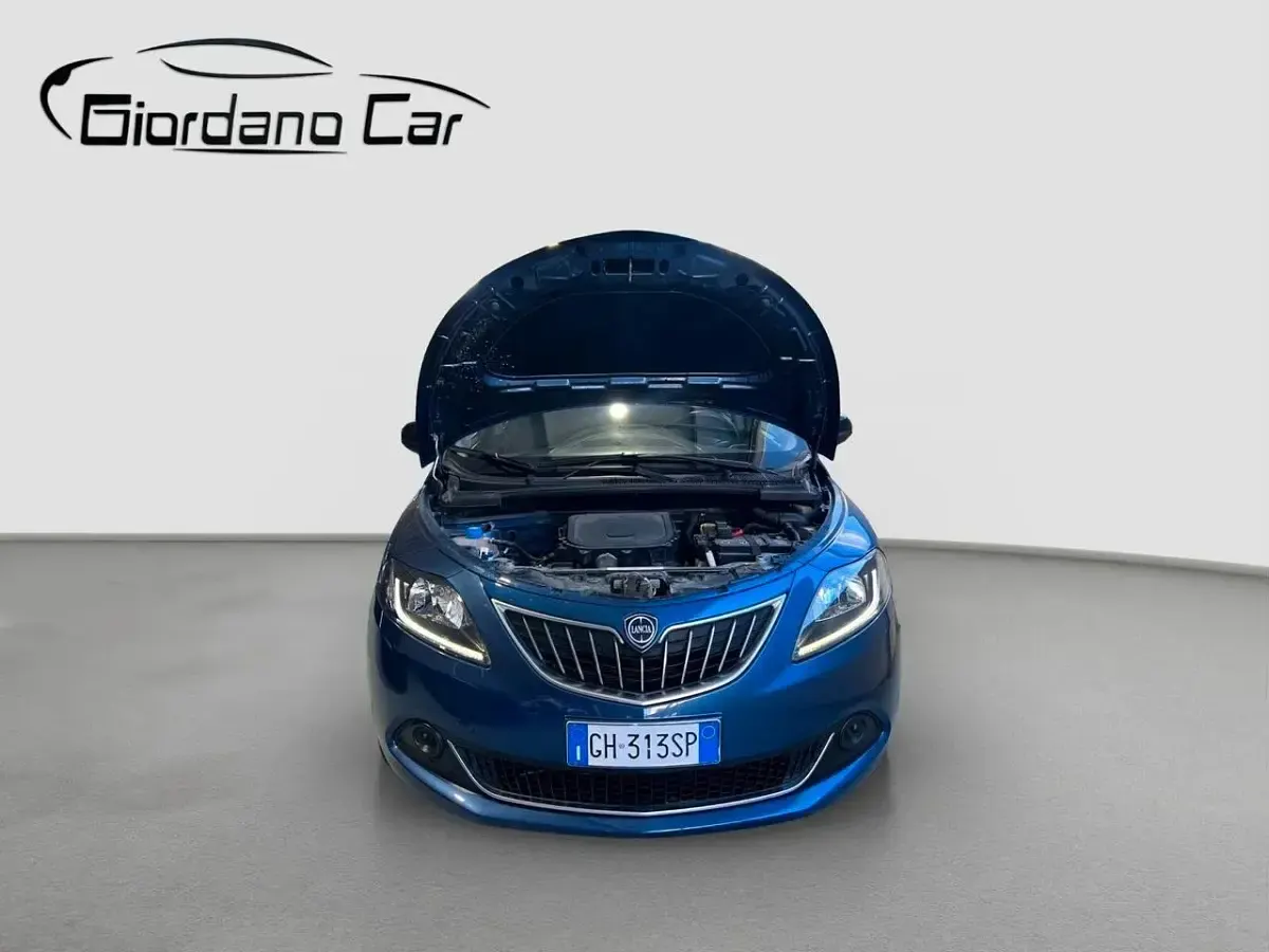 Usata Lancia Ypsilon Silver 69 CV (50 kW) 2022 Blu Utilitaria