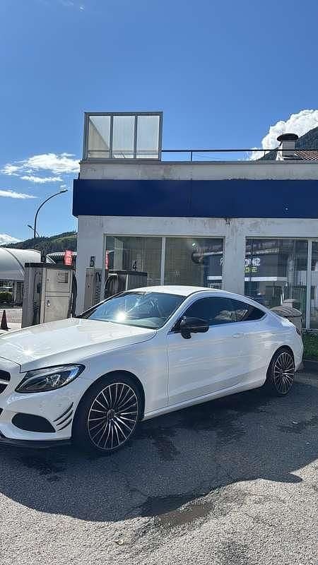 Bianco Usata 2017 Mercedes C220 Coupé | 20.000 € (Buon prezzo) - Immagine 1/4