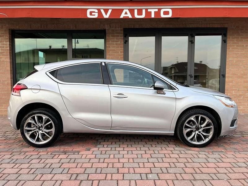 Usata Citroën DS4 So Chic 111 CV (81 kW) 2012 Argento Utilitaria