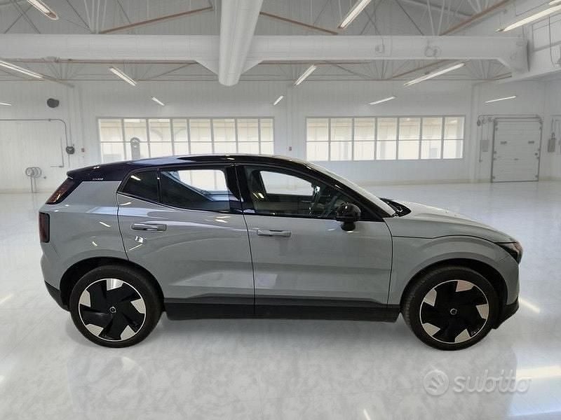 Usata Volvo EX30 Plus 200 kW (272 CV) 2024 Grigio SUV
