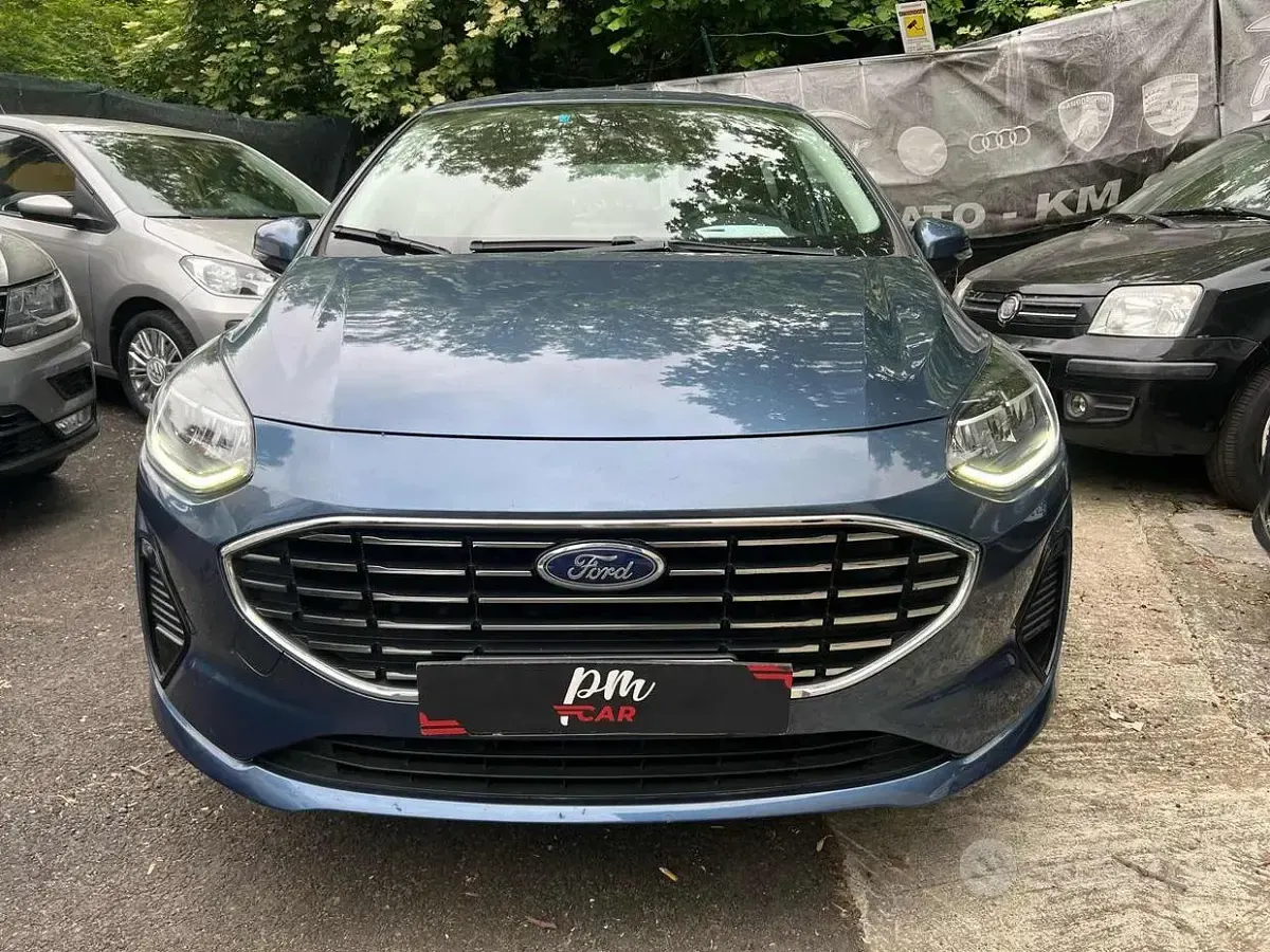 Usata Ford Fiesta Titanium 75 CV (55 kW) 2022 Blu Utilitaria
