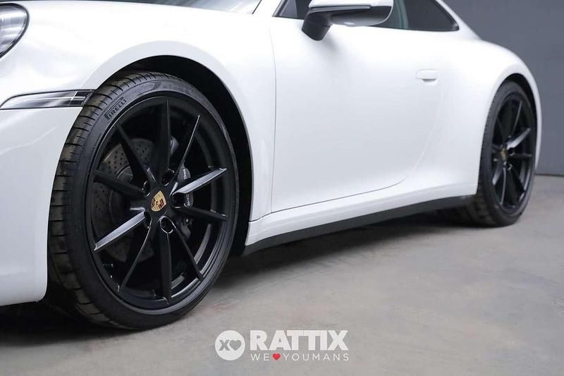 Usata Porsche 911 Carrera 385 CV (283 kW) 2024 Bianco Coupé